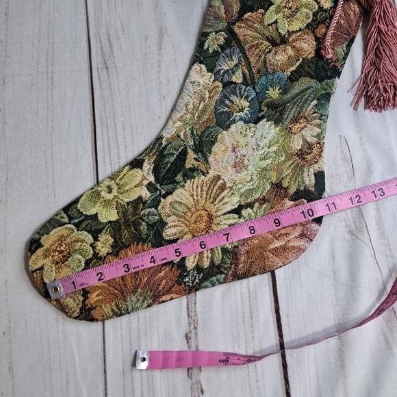2 FOR 20 SALE Victorian Style Floral Christmas Stocking - Picture 4 of 7